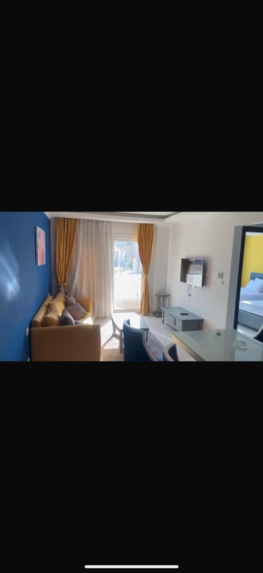 1 Bedroom Apartament *